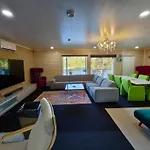 Greek House וילה סאלו