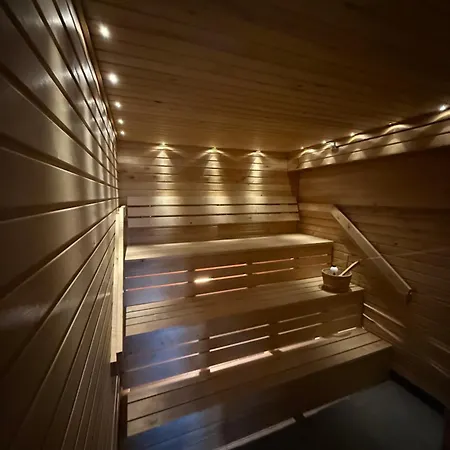 Greek House 빌라 살로