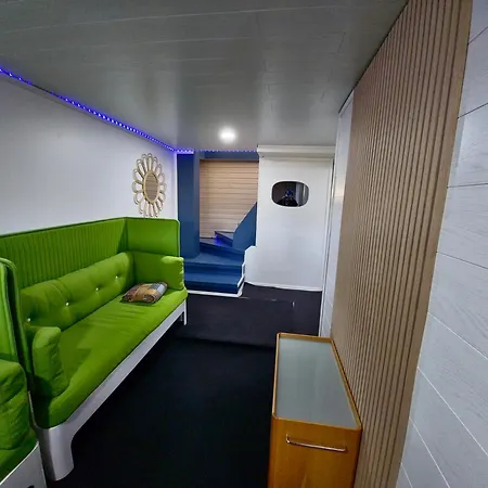 Greek House Willa Salo (Salo)